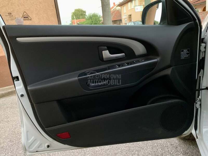 Kia cee`d 1.6 CRDI