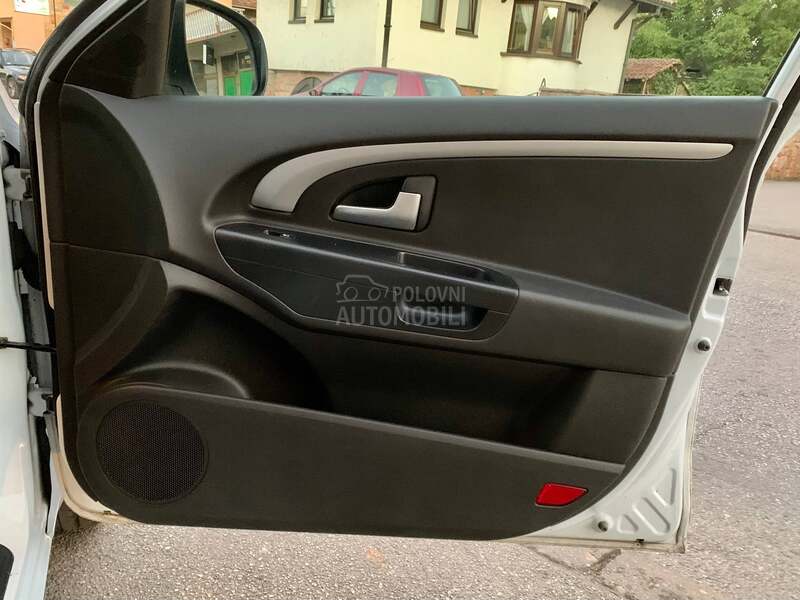 Kia cee`d 1.6 CRDI