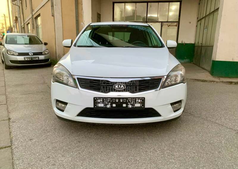 Kia cee`d 1.6 CRDI