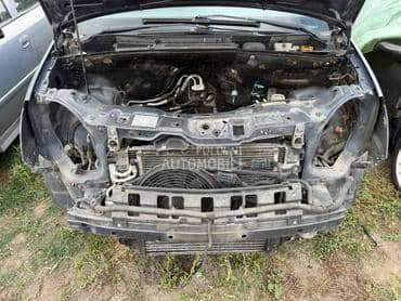 Kompelt prednjica delovi za Opel Meriva od 2004. do 2010. god.