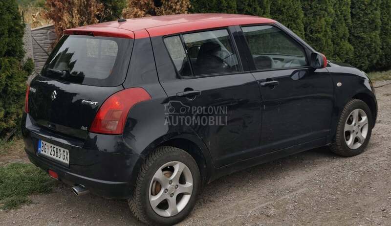 Suzuki Swift 