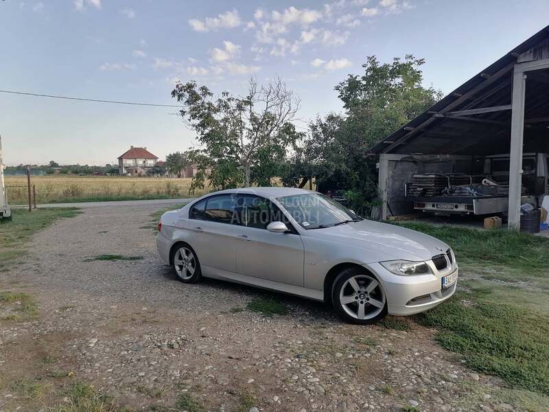 BMW 318 