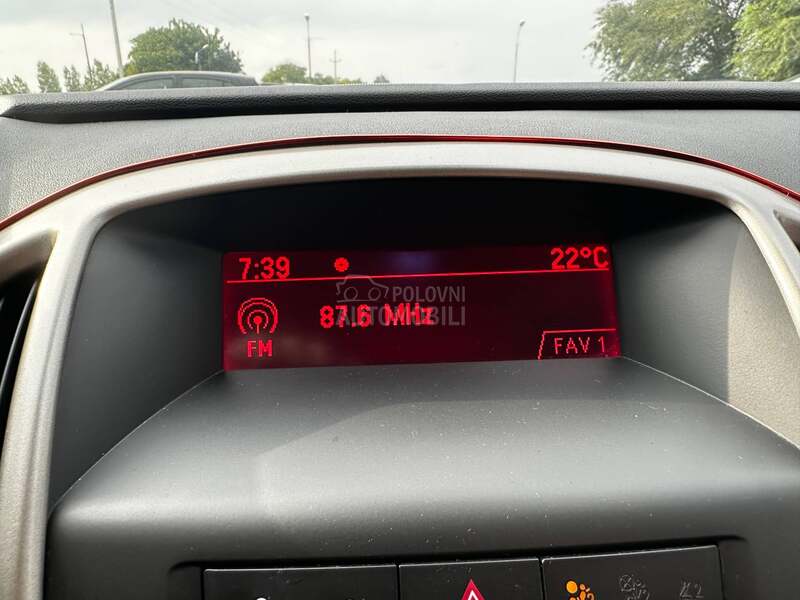 Opel Astra J 