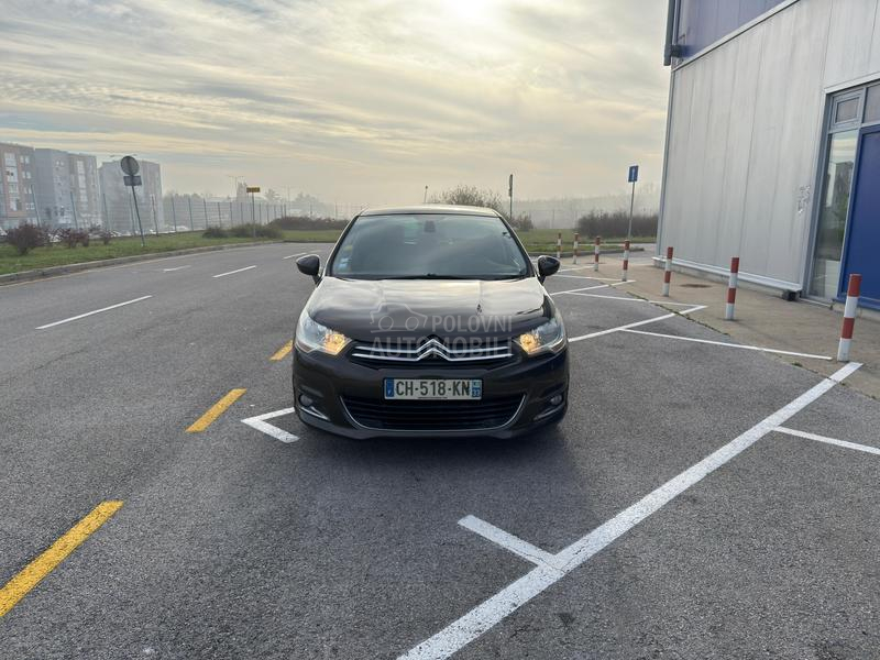 Citroen C4 1,6 eHDI EXCLUZIVE