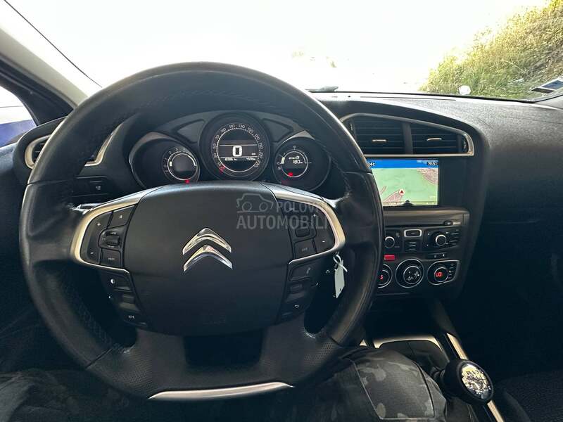 Citroen C4 1,6 eHDI EXCLUZIVE