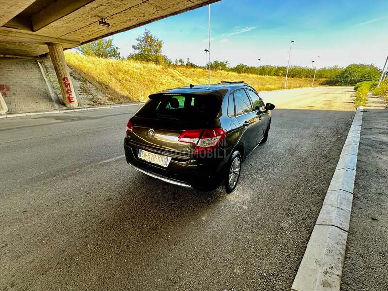 Citroen C4 1,6 eHDI EXCLUZIVE