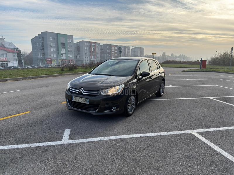 Citroen C4 1,6 eHDI EXCLUZIVE