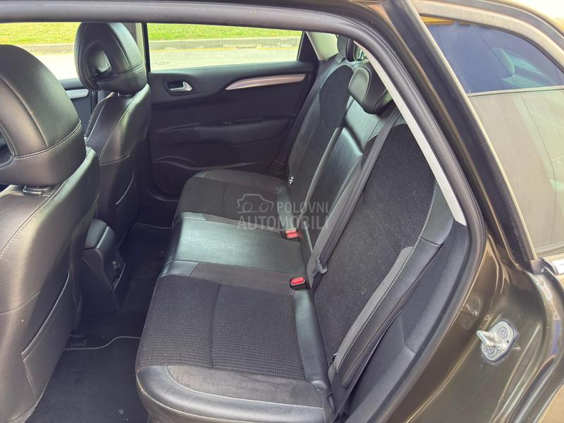 Citroen C4 1,6 eHDI EXCLUZIVE