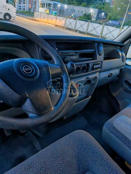 Opel Movano 2.5 dci