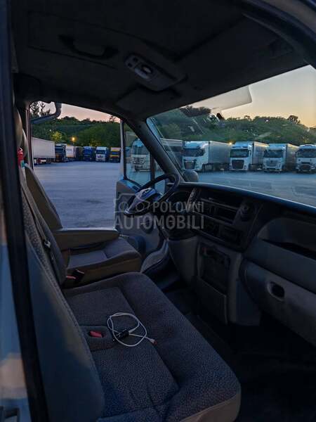 Opel Movano 2.5 dci