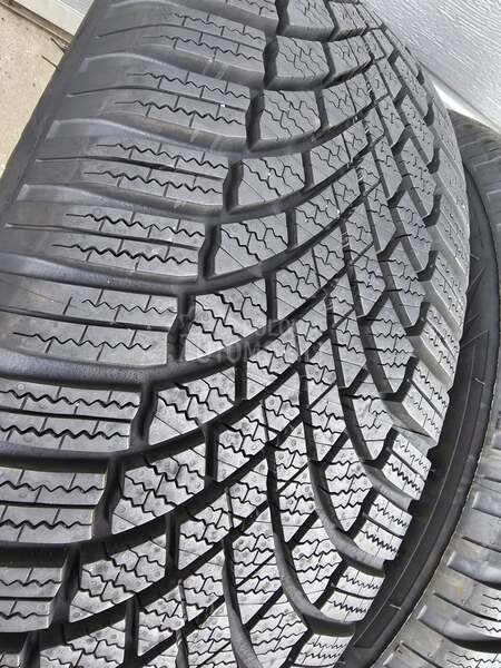 Bridgestone 205/55 R16 Zimska