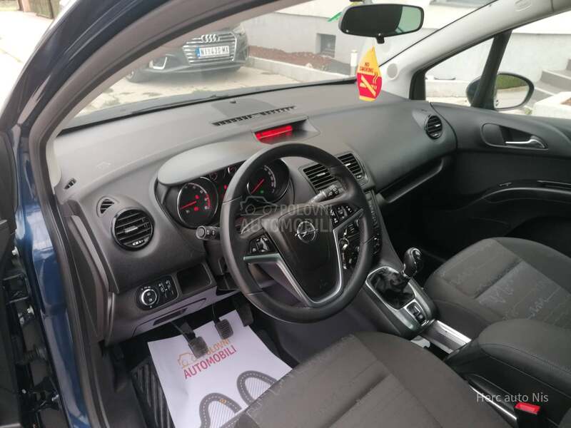 Opel Meriva 1.4i DESIGN CH