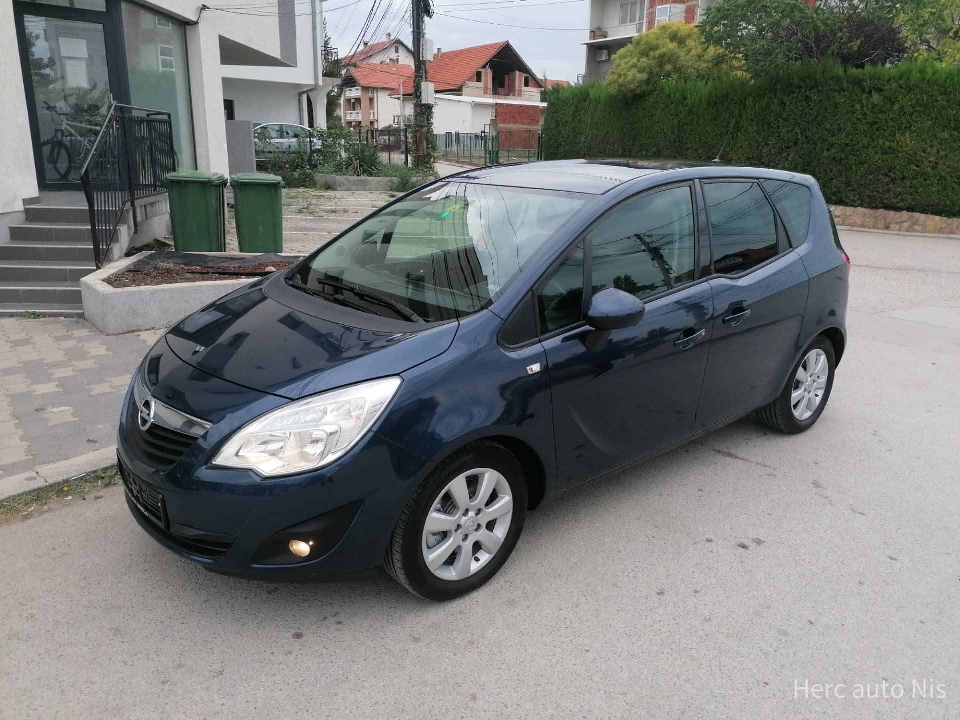 Opel Meriva 1.4i DESIGN CH