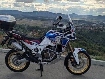 Honda Africa Twin AS manuelni
