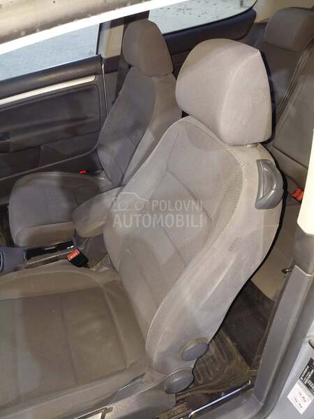 Volkswagen Golf 5 