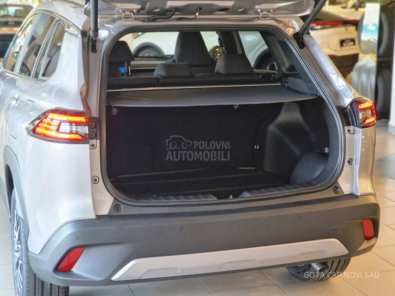 Toyota Corolla Cross 2.0 HEV E-CVT STYLE