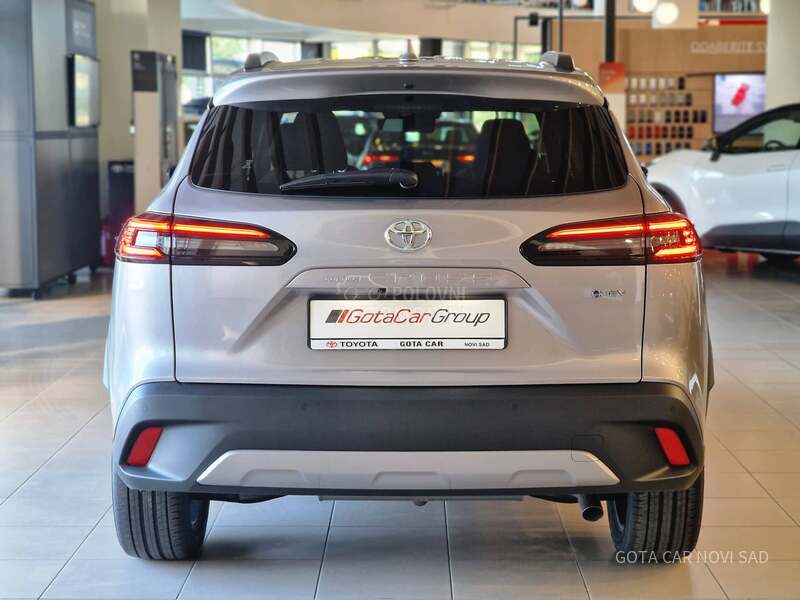 Toyota Corolla Cross 2.0 HEV E-CVT STYLE