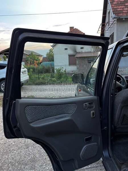 Nissan Terrano 