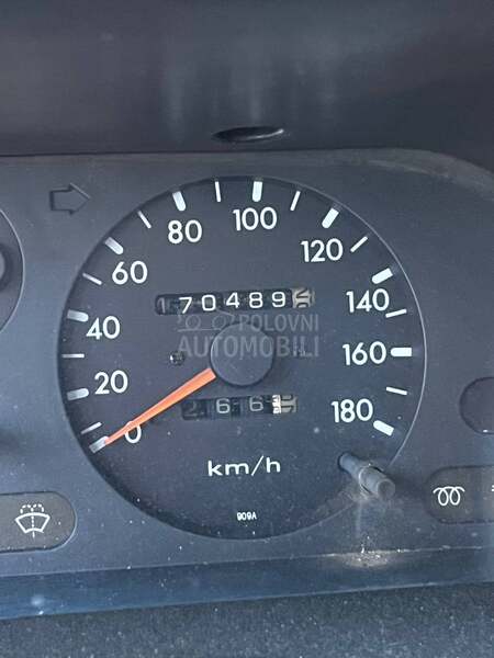 Nissan Terrano 
