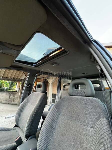 Nissan Terrano 