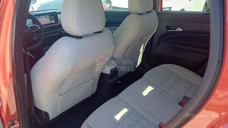 Fiat 600 1.2 HYBRID LA PRIMA