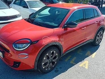 Fiat 600 1.2 HYBRID LA PRIMA