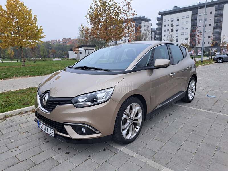 Renault Scenic 1.5 dCi 110 EDC