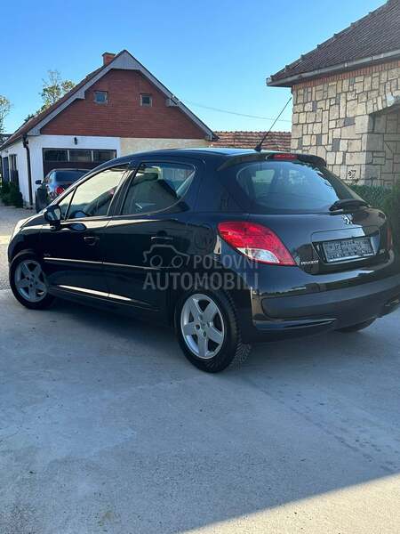 Peugeot 207 207 1.6HDI PANO