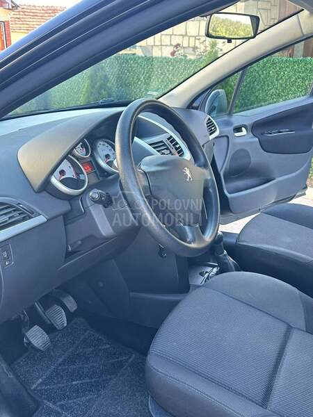 Peugeot 207 207 1.6HDI PANO