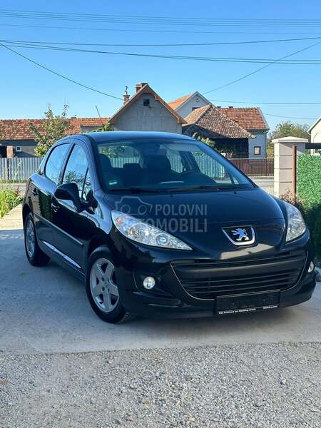 Peugeot 207 207 1.6HDI PANO