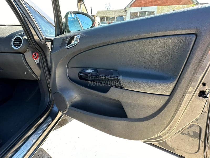 Opel Corsa D 1.3CDTI 2010