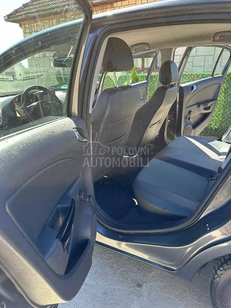 Opel Corsa D 1.3CDTI 2010