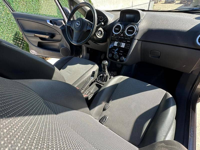Opel Corsa D 1.3CDTI 2010