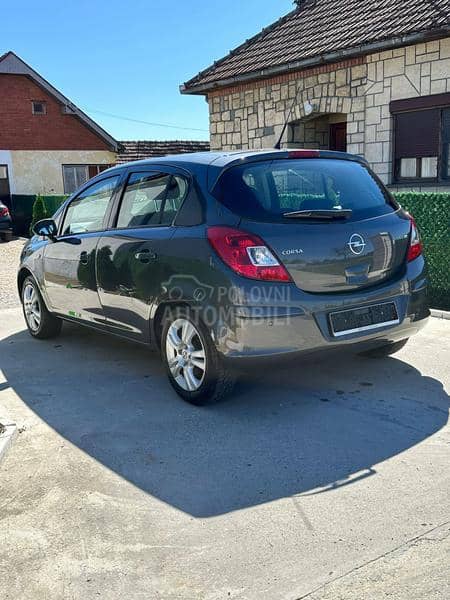 Opel Corsa D 1.3CDTI 2010