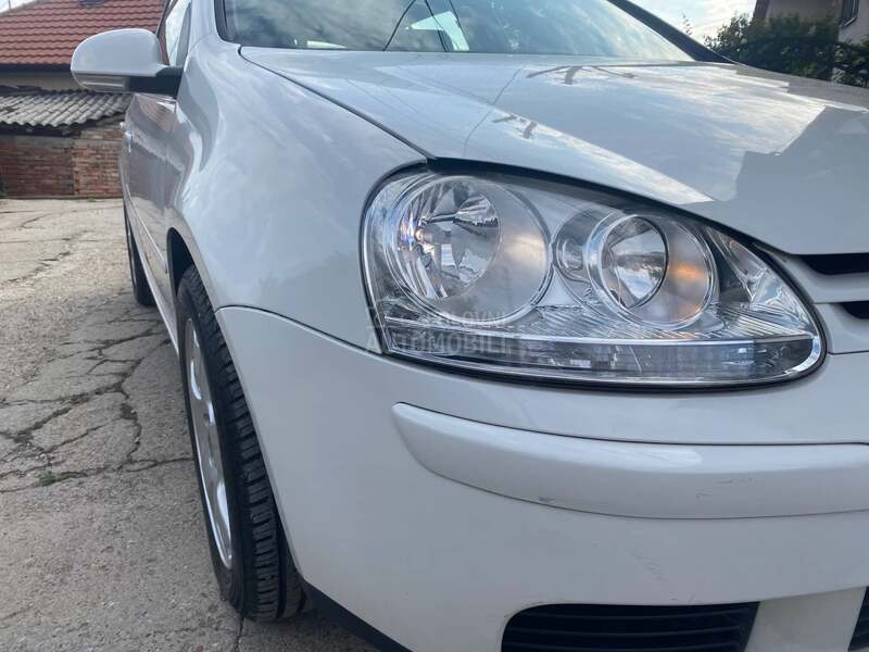 Volkswagen Golf 5 1.9tdi,N O V