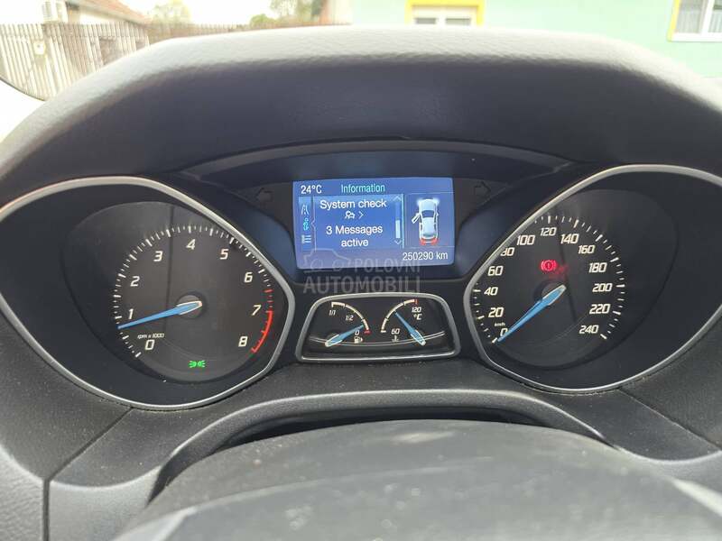 Ford Focus 1,6i