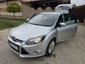 Ford Focus 1,6 Titanium