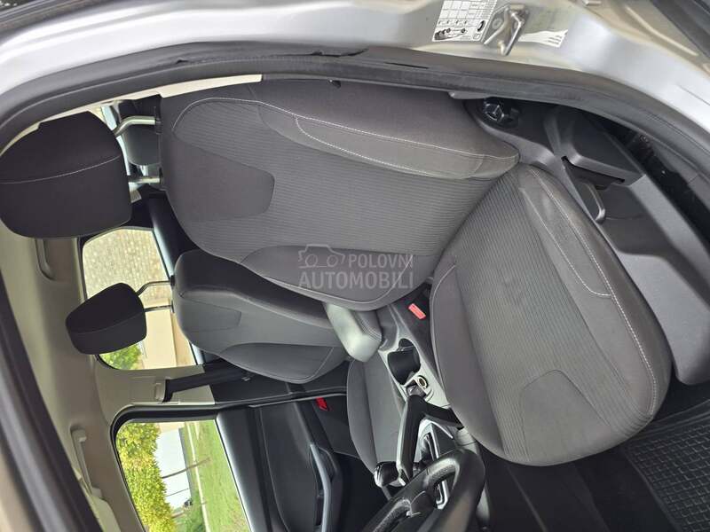 Ford Focus 1,6i
