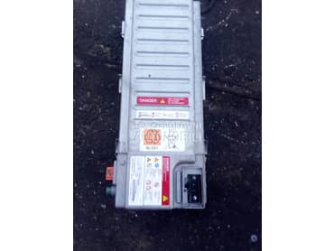 Baterija .Hibrid za Citroen DS5 za 2013. god.