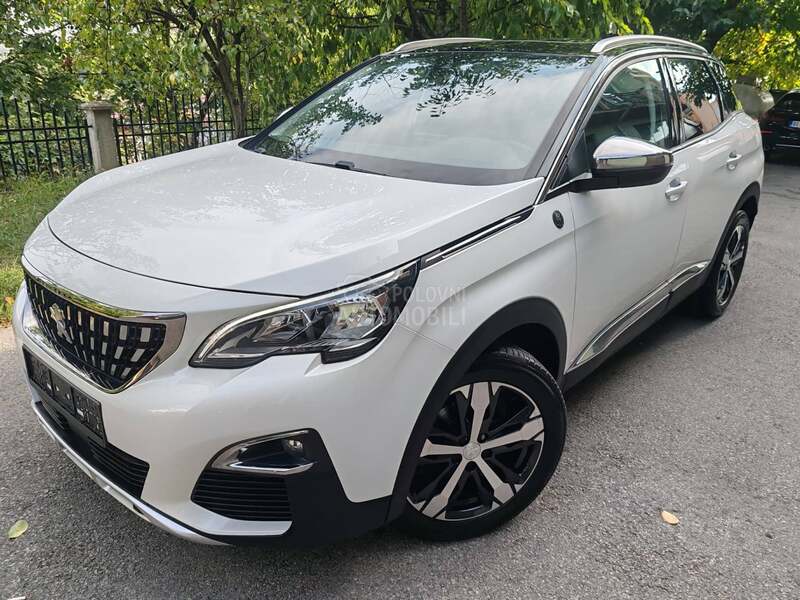 Peugeot 3008 1.2 Allure CROSSWAY