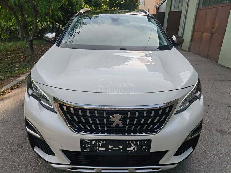 Peugeot 3008 1.2 Allure CROSSWAY