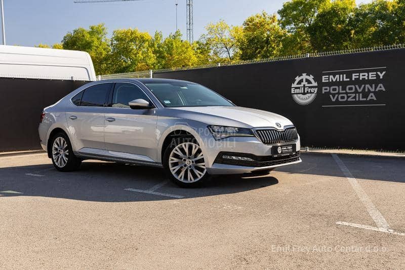 Škoda Superb 1.4 DSG Ambition