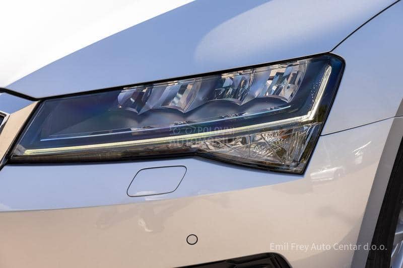 Škoda Superb 1.4 DSG Ambition