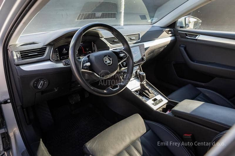 Škoda Superb 1.4 DSG Ambition