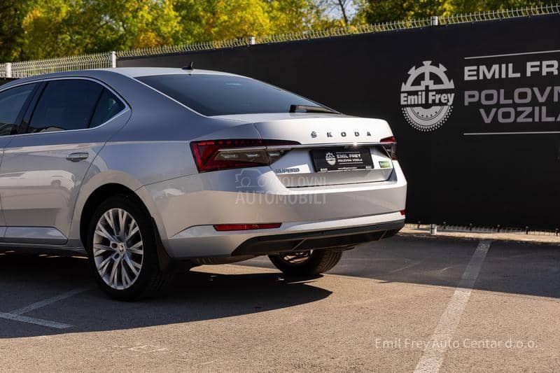 Škoda Superb 1.4 DSG Ambition