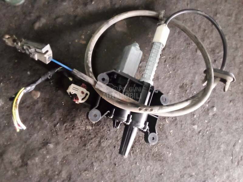 Elektricna rucna kocnica