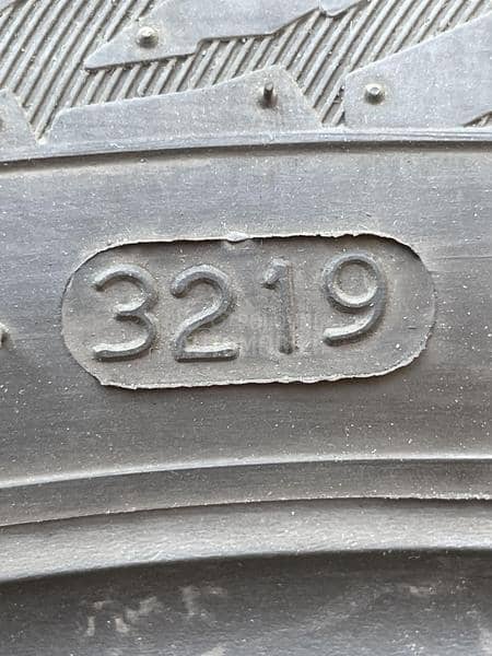 Nokian 205/55 R16 Zimska