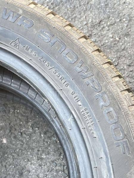 Nokian 205/55 R16 Zimska