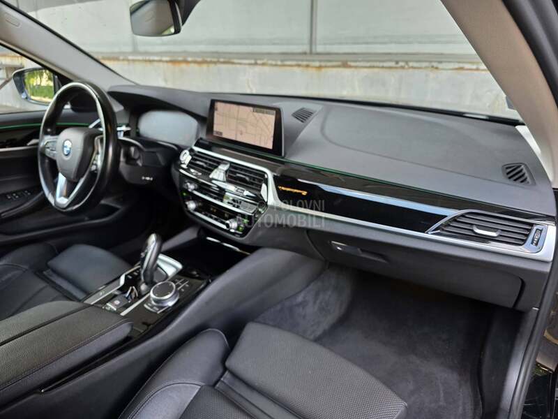 BMW 520 4x4 Kuplj.ovde1vl