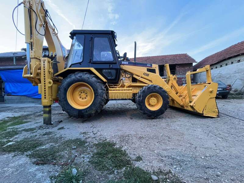 CAT 428b